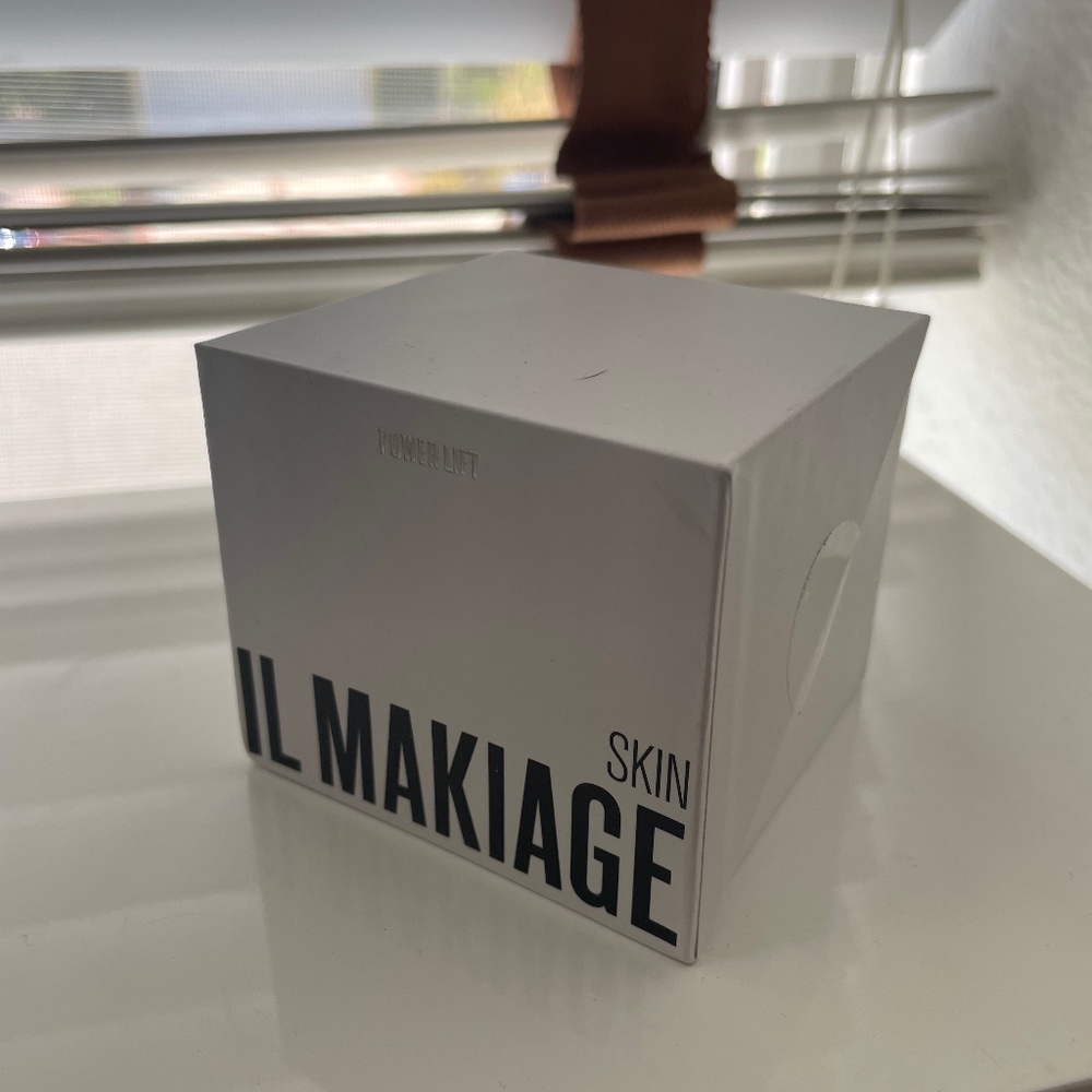 IL Makiage power lift cream new sealed 50ml